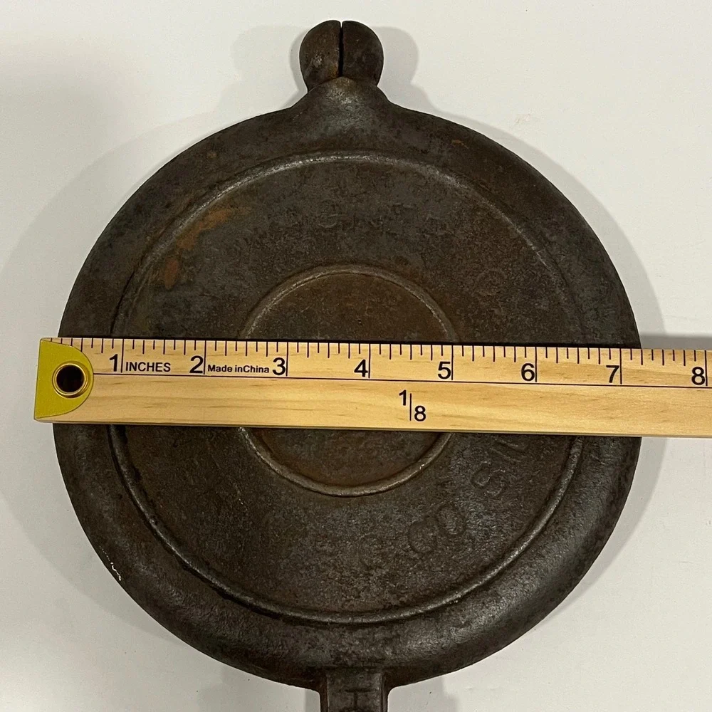 Wagner Mfg Co Sidney O Cast Iron Waffle Iron Paddles No 8 Wood Handle Antique